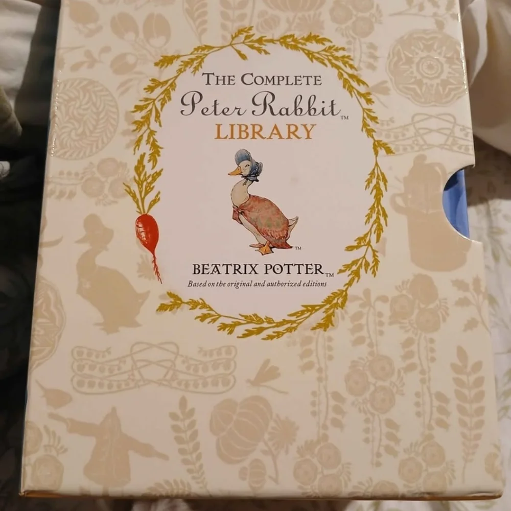Peter Rabbit Book Collection and Animated Peter Rabbit - Picture 3 of 5